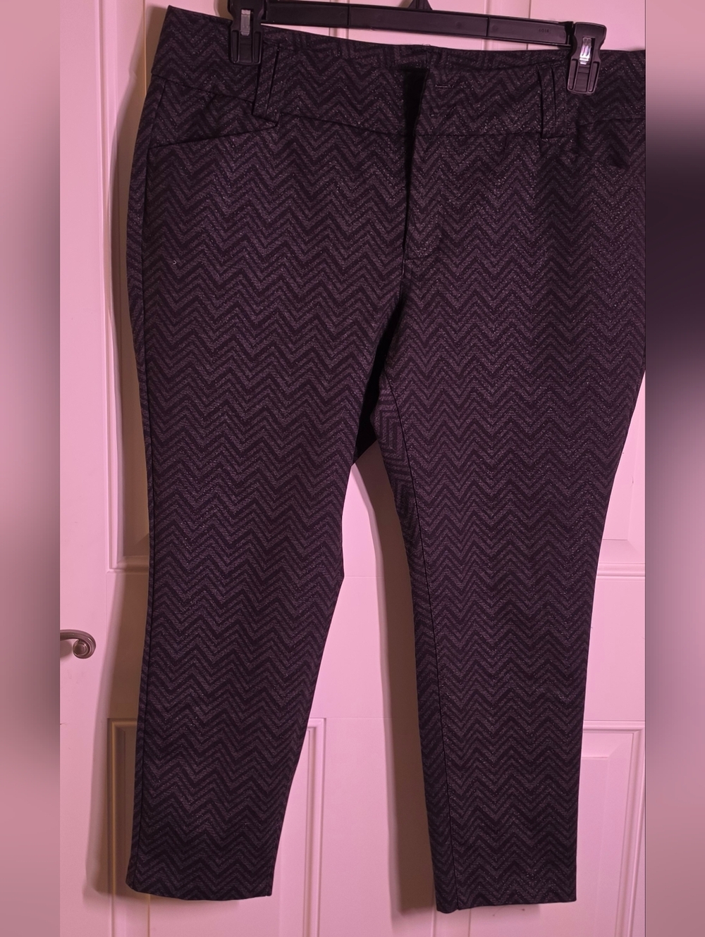 Chevron Pattern Ponte Pants - Dark Gray